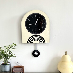 光影黑色现代免打孔摇摆时钟家用装 简约挂钟 饰创意奶油风钟表个性