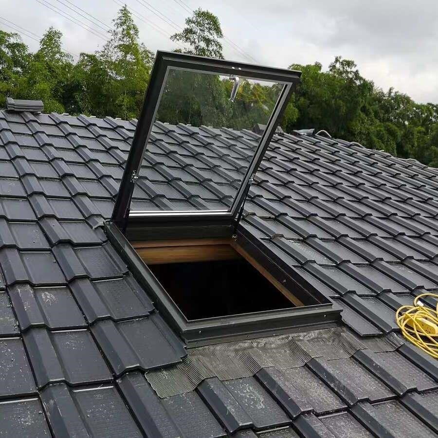 铝合金手动平移天窗阳光房斜屋顶阁楼平移推拉窗铝艺手动平移天窗