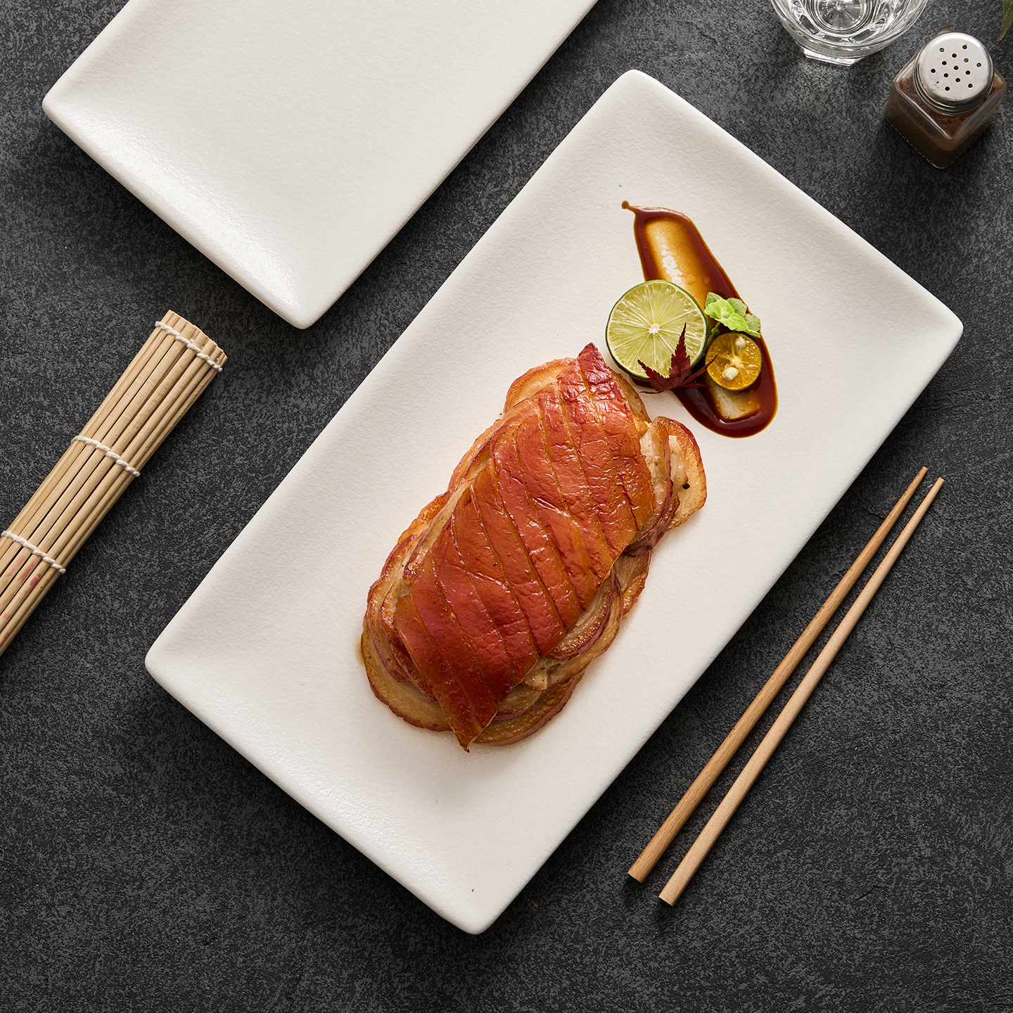 餐具2025年新款特别好看的高级感的精致高颜值长方形陶瓷盘子菜盘