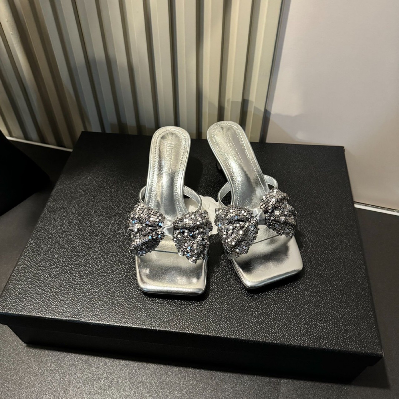 2025年小众设计高级蝴蝶结夏季新款时尚百搭舒适高跟爆款凉拖-5CM