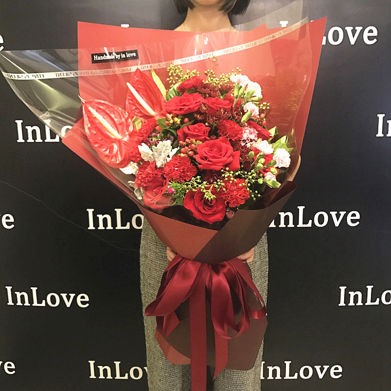 重庆同城鲜花速递送朋友长辈领导生日闺蜜玫瑰混搭鲜花毕业花束