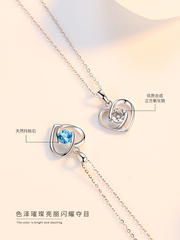 v项链18k金18k白金爱心项链女心形简约气质锁骨链吊坠首饰生日礼