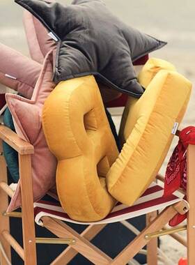 ins新款ABC 26字母少儿玩具抱枕幼儿睡眠安抚抱枕背景装拍照利器