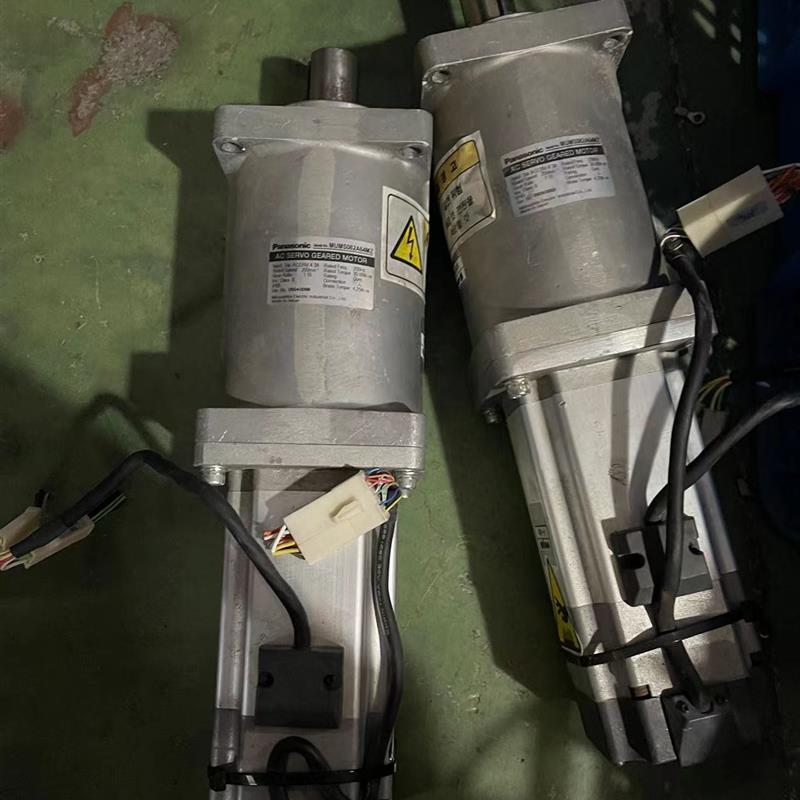 MUMS082A64MZ 电机带减速机 MUMS082A2Z