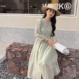 温柔风浅绿色连衣裙女2025夏季新款法式V领收腰减龄气质茶歇长裙，女装连衣裙，2C301