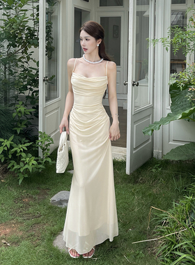 instunning法式薄纱吊带连衣裙女夏季高级感裙子巨好看收腰包臀裙