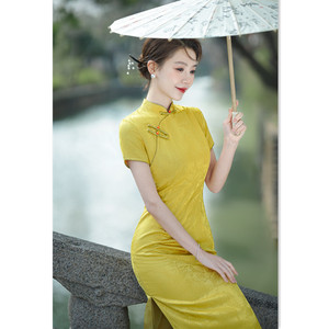 二小姐旗袍｜绣黄色提花缎长款短袖旗袍夏季新款复古