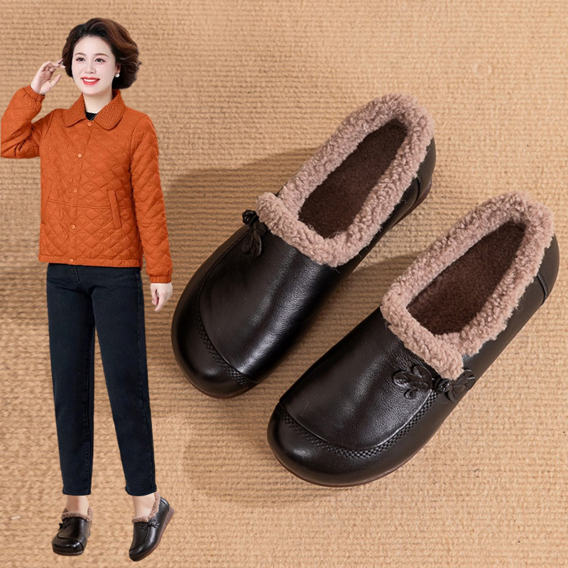妈妈鞋真皮软底冬季新款加绒保暖牛筋底外穿毛毛鞋中老年老人皮鞋