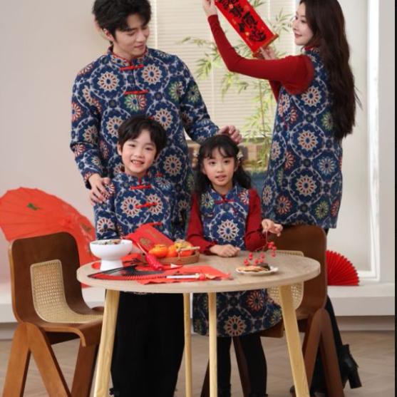 親子裝旗袍中國風(fēng)冬季全家裝新過年拜年服兒女童男童唐裝母女裝