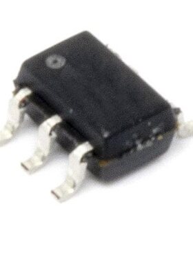 MAX4465EXK+T 芯片 《 IC AMP CLASS AB MONO SC70-5    》