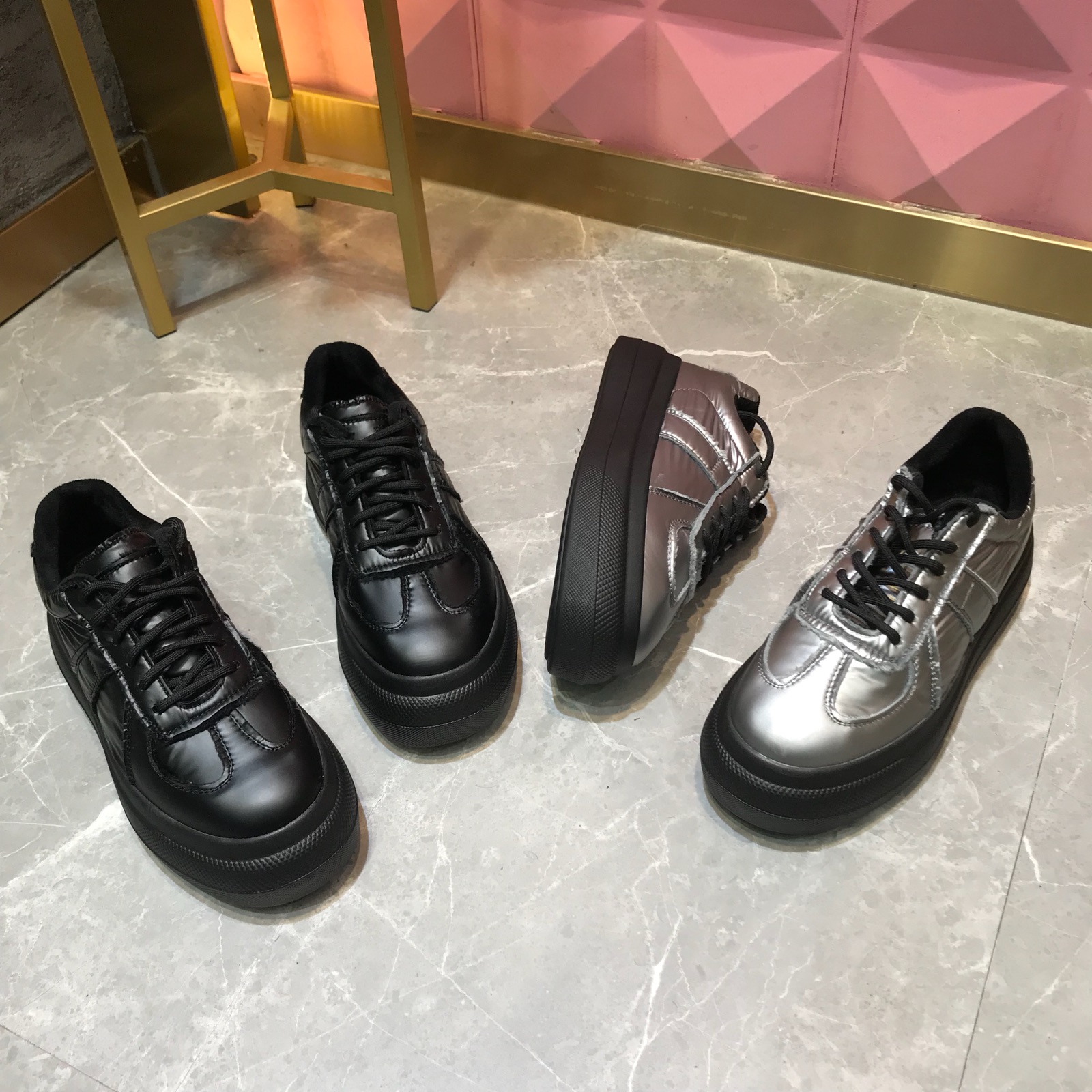 超轻厚底羽绒服面料女棉鞋2019冬新款韩版百搭舒适防滑系带休闲鞋|msdalam kategori Kasut wanita, kasut rendah - dari Buy2taobao.com untuk memberikan perkhidmatan ejen Taobao profesional membeli