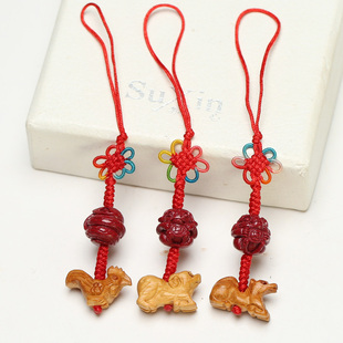 正宗桃木朱砂手机吊坠生肖属马羊鸡三合贵人男女挂件防小人