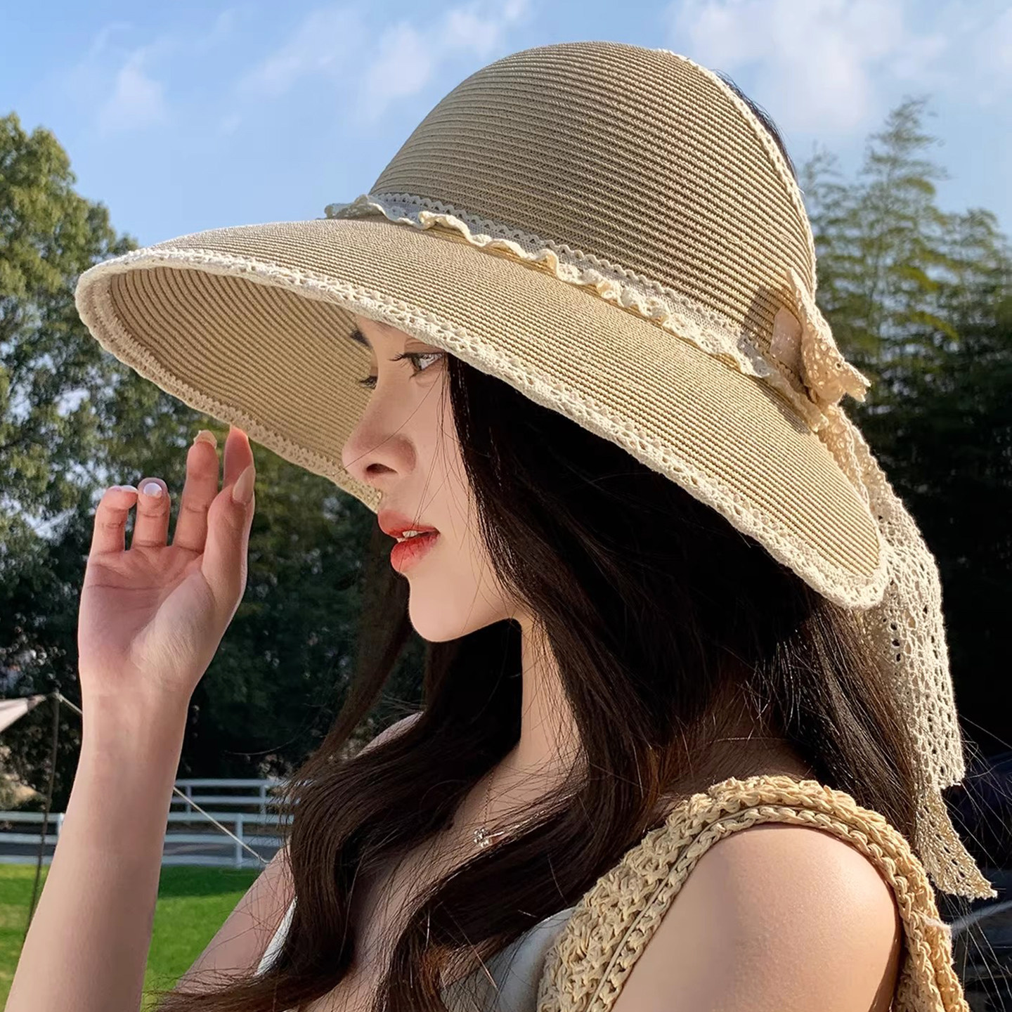 2026法式蝴蝶结空顶帽女夏大檐遮阳防晒帽度假沙滩帽蕾丝装饰草帽