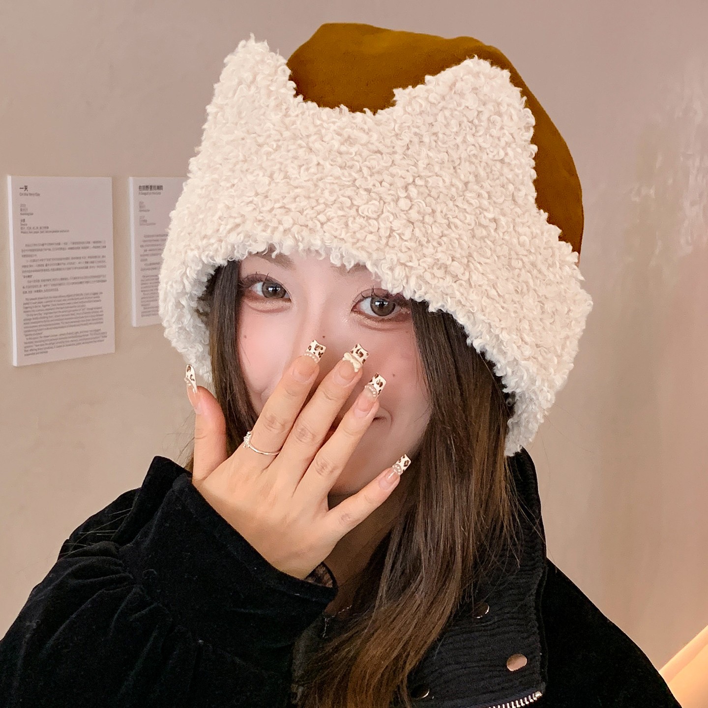 灵允套头帽出游休闲女冬网红同款