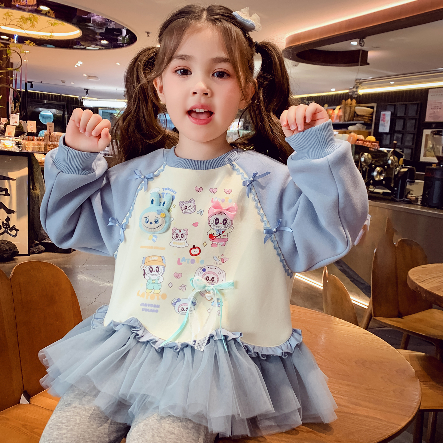 【Q萌布布】拼接网纱奥利绒卫衣