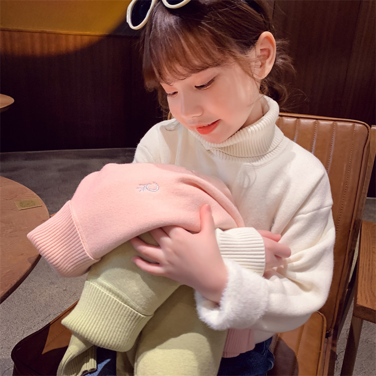 女童纯色高领针织毛衣