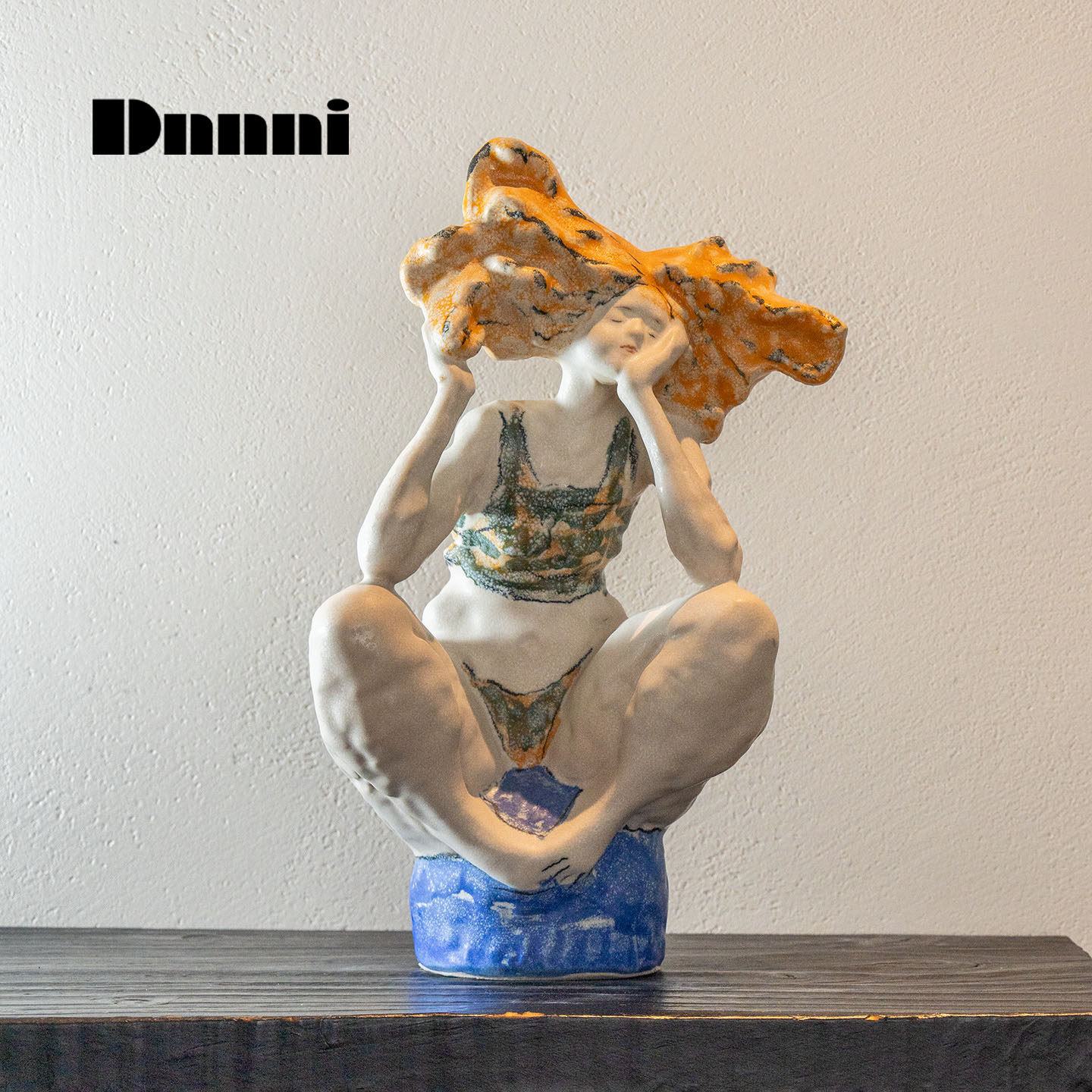 Dnnni手作陶艺女孩雕塑现代简约艺术人物陶瓷摆件客厅样板间送礼