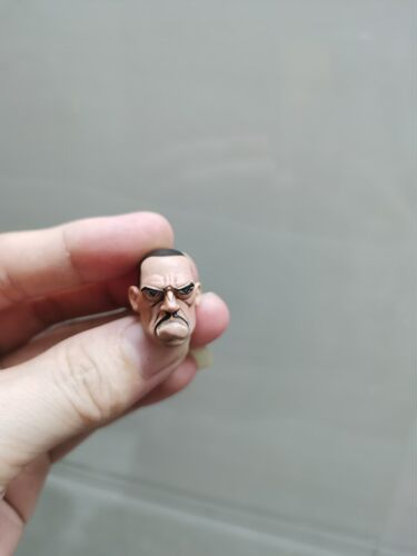 1/12mezco黑帮方块2头雕 人偶 非真人