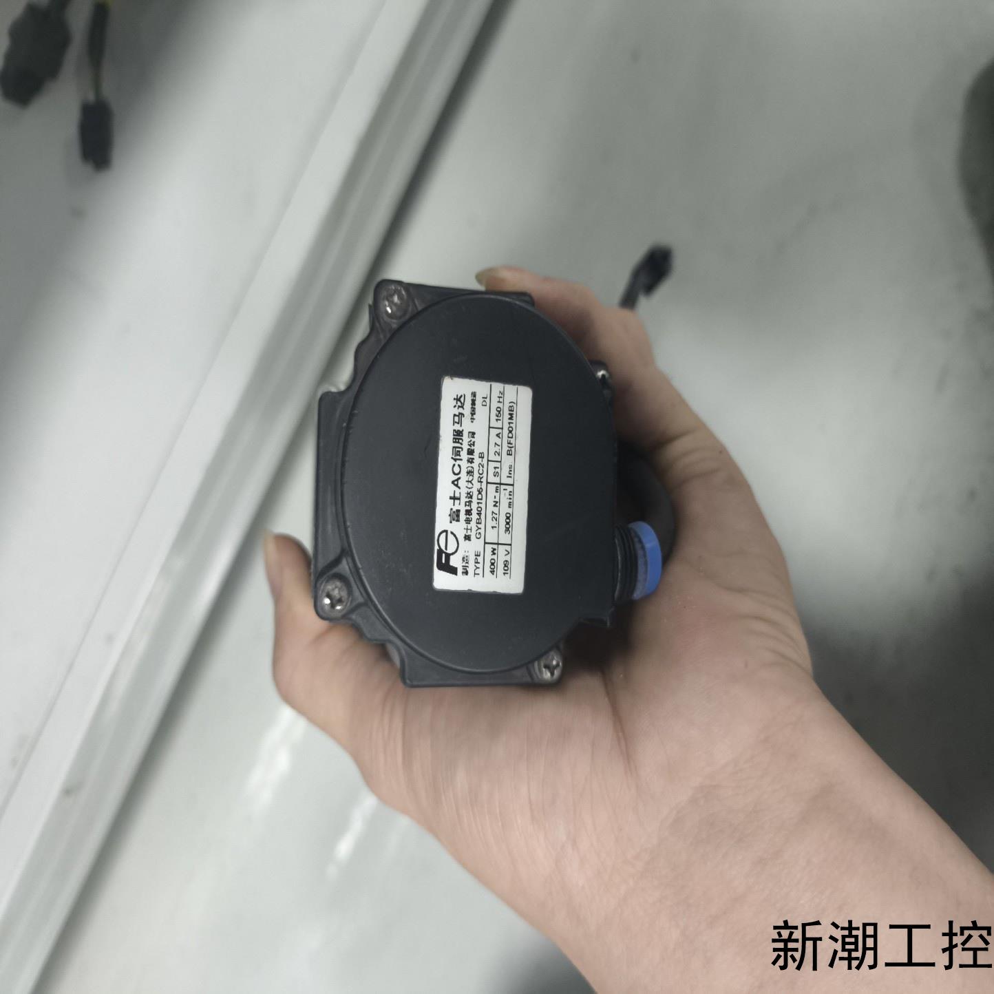 富士AC伺服电机型号GYB201D5-RC2-B200W议价商品