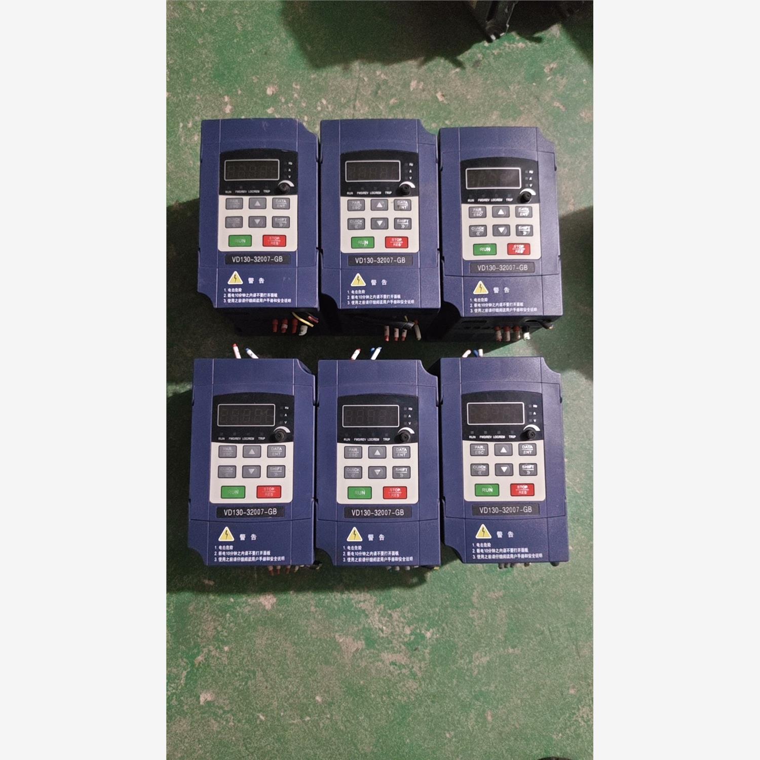 日鼎变频器VD130-32007-GB/B6    1.5K，议价商品