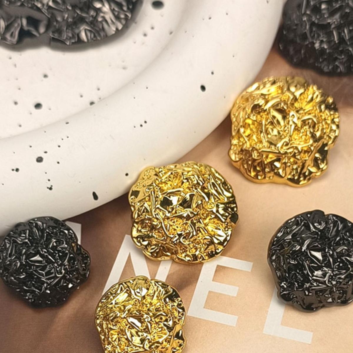 高档不规则异形褶皱金色纽扣