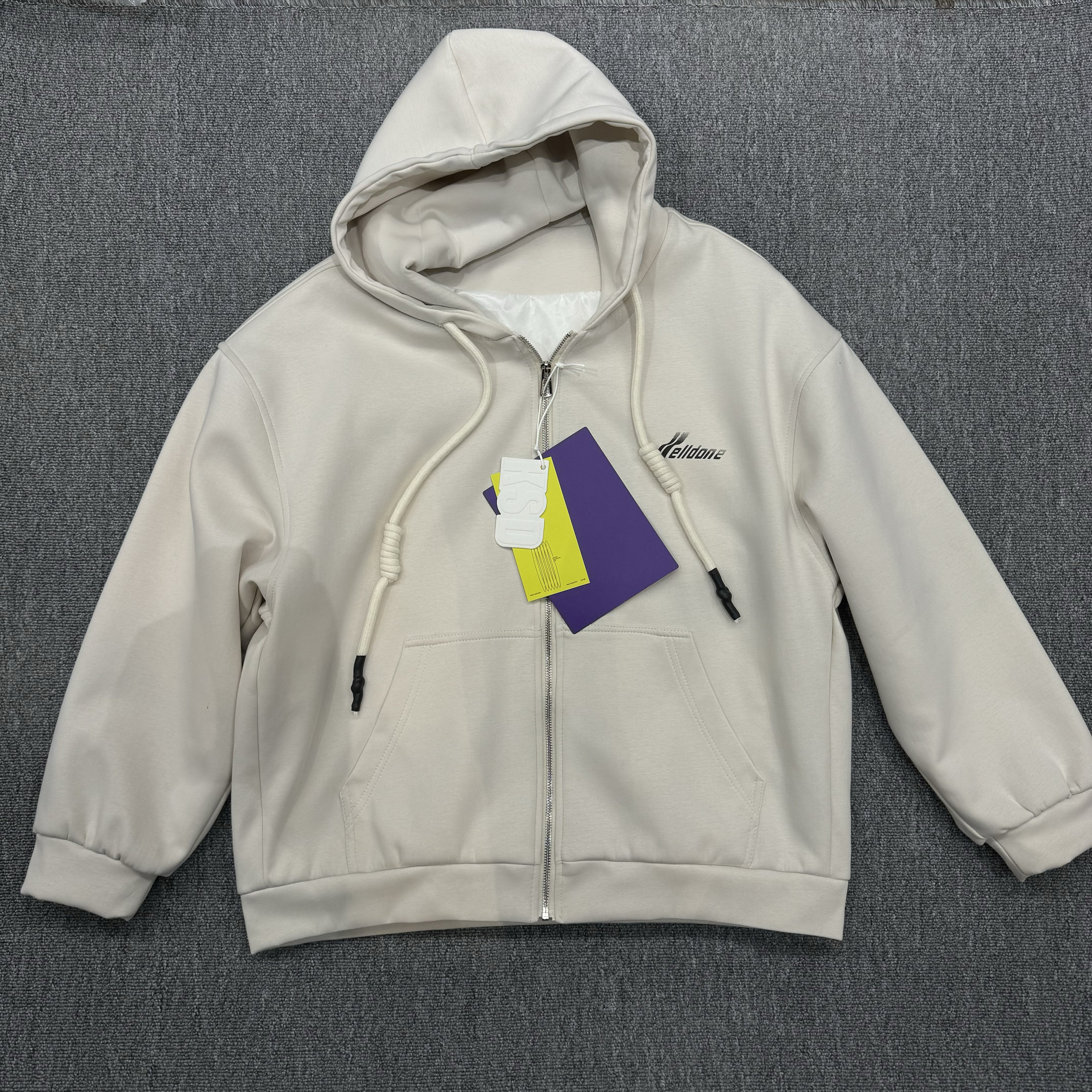 叁仟良品 春季精选 字母logo帽衫连帽卫衣宽松上衣 冲钻限时特惠
