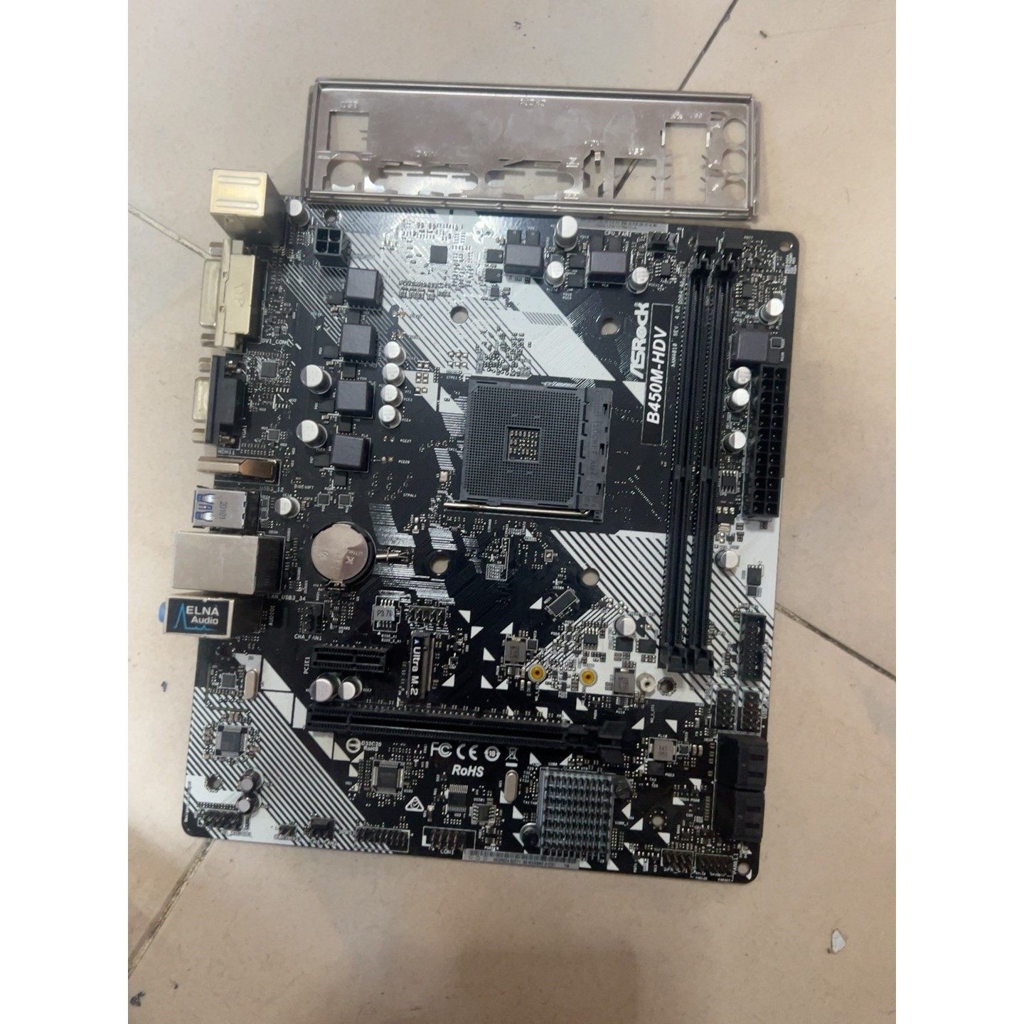 (议价)出一张华擎b450m hdv b450m主板 支持5代u 带