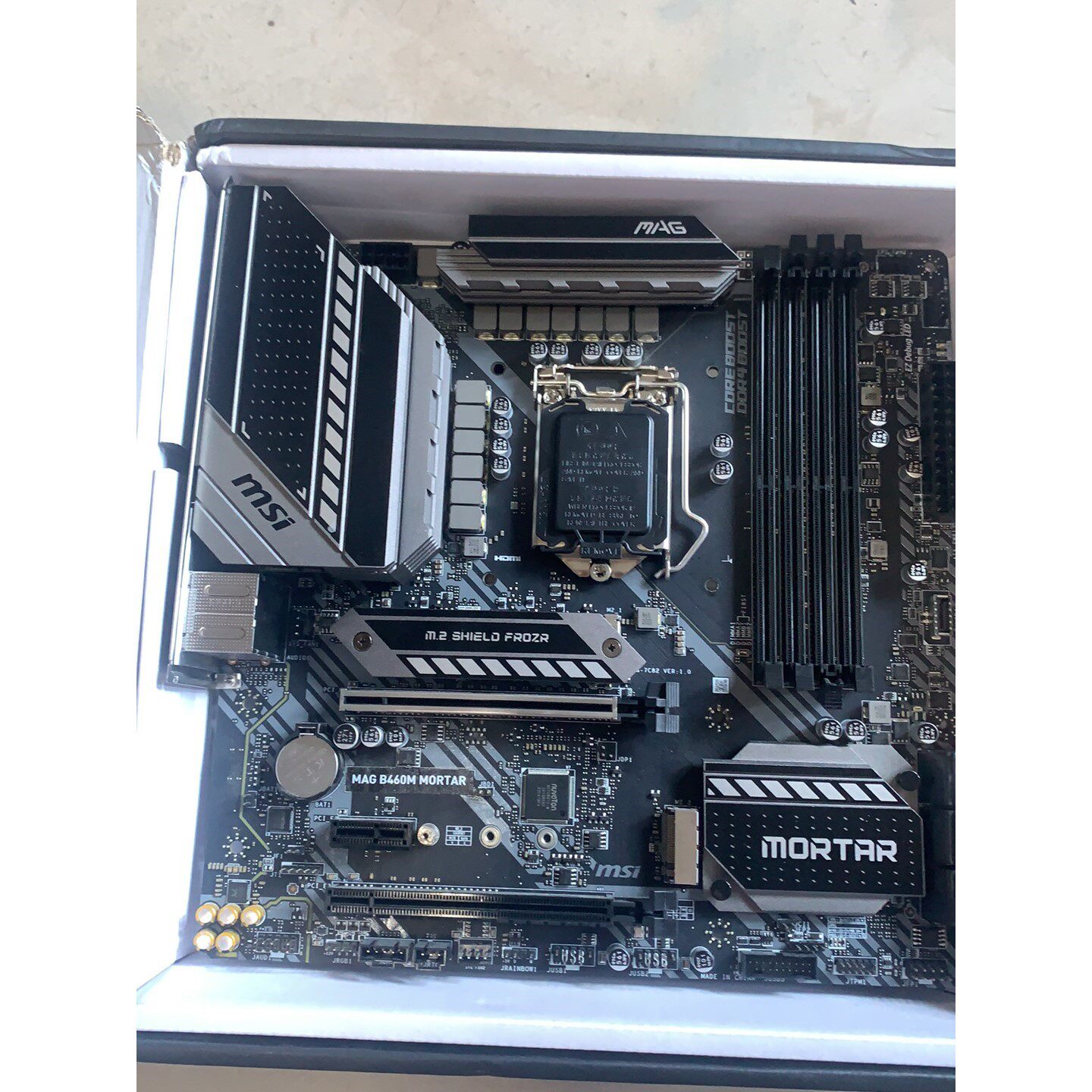 出微星b460m mortar b460主板 用了几个月 便