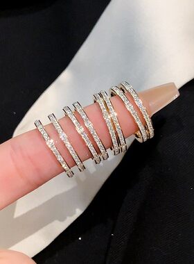 极细波光粼粼素圈钛钢女士戒指