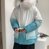 浅绿色