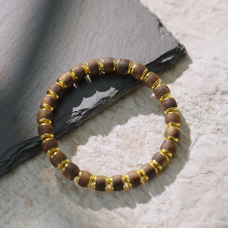 铜镀金绿奇楠沉香手串 鼓珠 8MM 单圈 9分沉 18g XCB1024