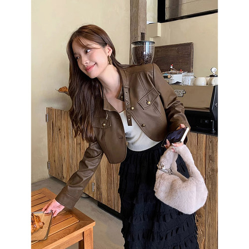 高级感立领短款皮衣外套女