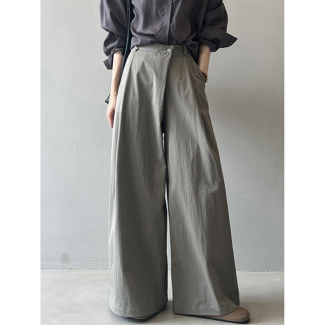 不对称斜门襟阔腿休闲裤女