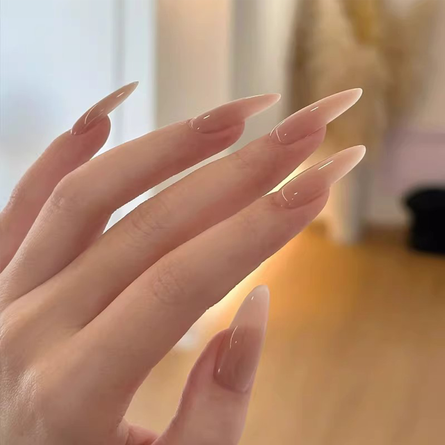 2026年新款穿戴甲中长款高级感华妃同款裸色美甲贴片杏仁假指甲贴,彩妆/香水/美妆工具,穿戴甲/甲片,淘宝优惠券,粉丝福利购,淘宝优惠卷