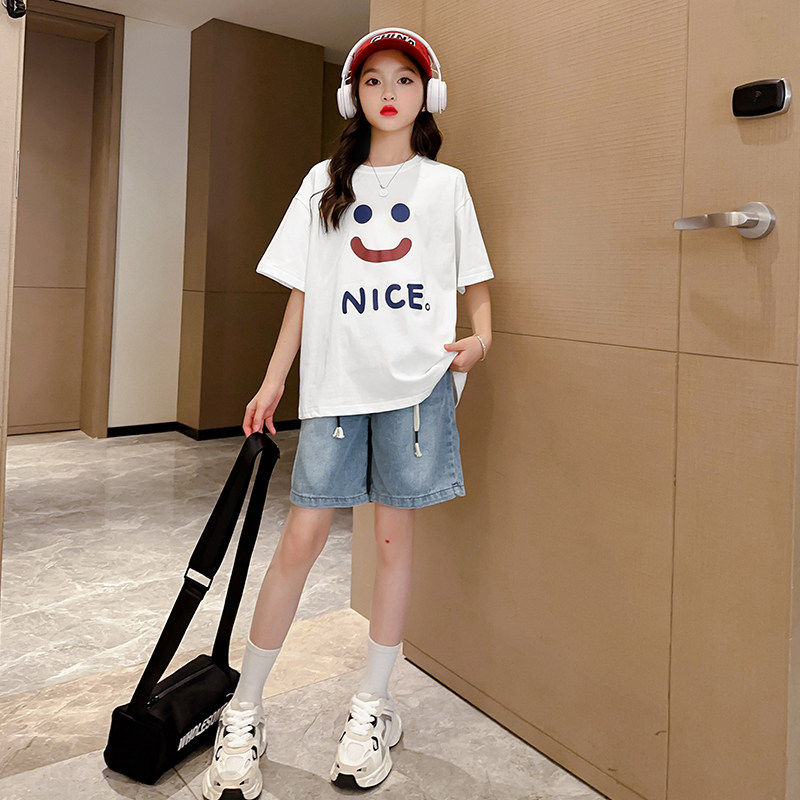 女童夏季韩系舒适短袖套装2026新款夏装小女孩薄款休闲短裤两件套