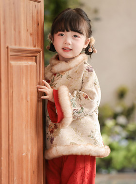 儿童汉服2026新年国风礼服小女孩年服过年送礼保暖加厚拜年服套装