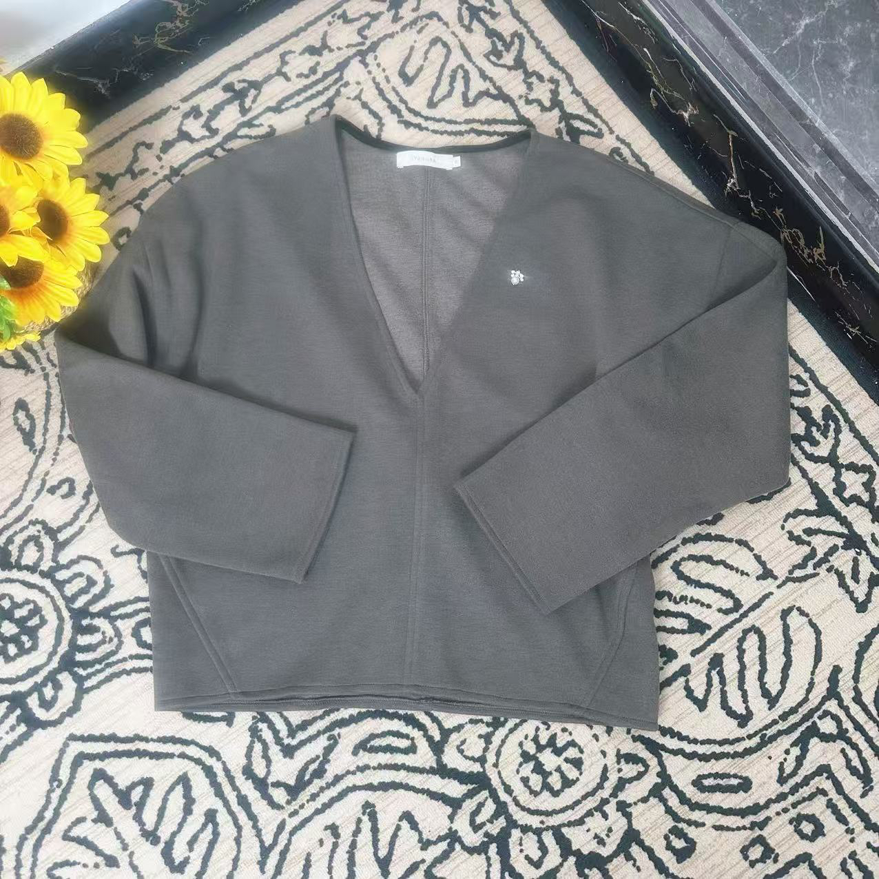 蘑菇英国代 TYZHURA 25早秋 暖棕灰色松紧腰羊绒混纺上衣