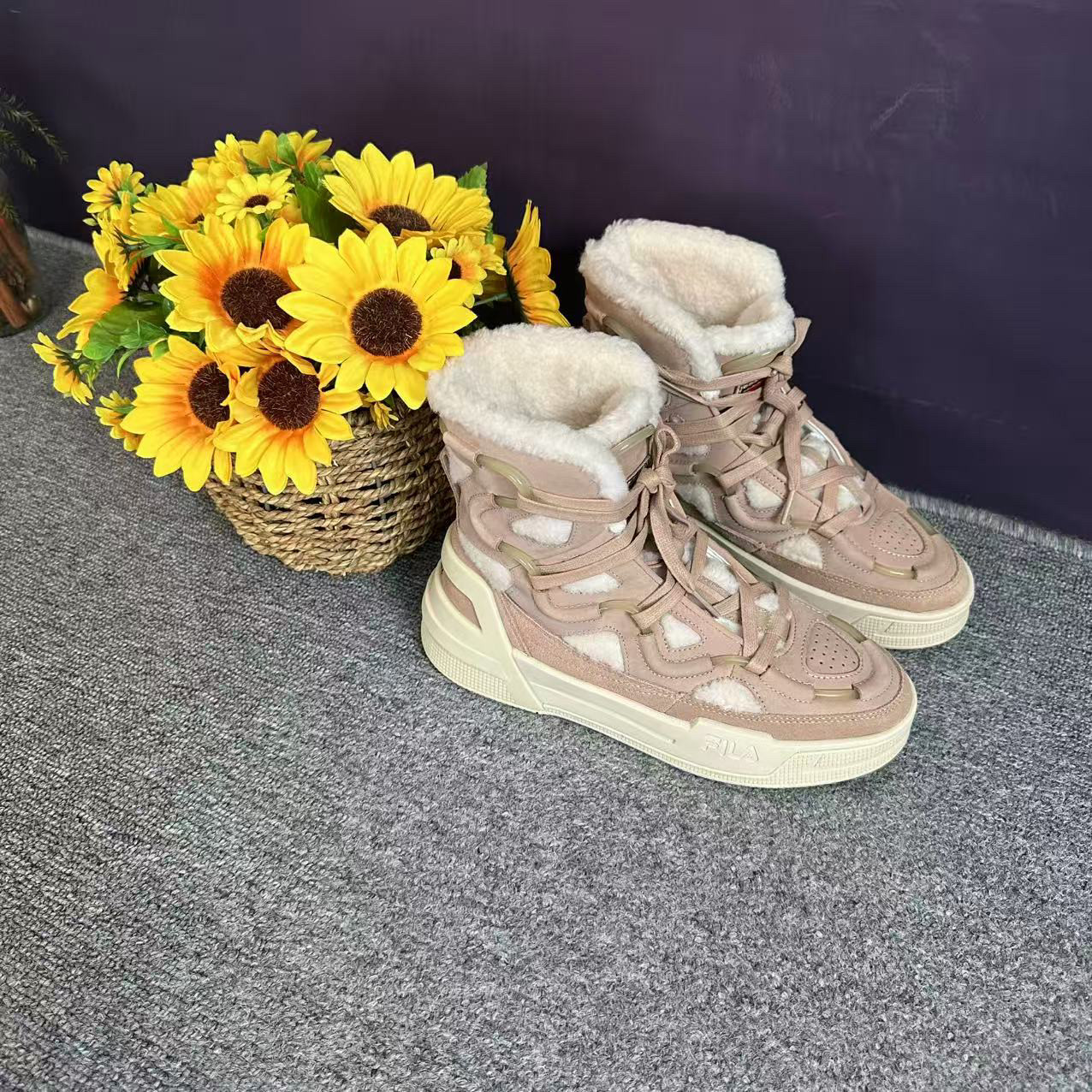 蘑菇英国代 裸色拼色加绒高帮厚底棉靴 37.5码