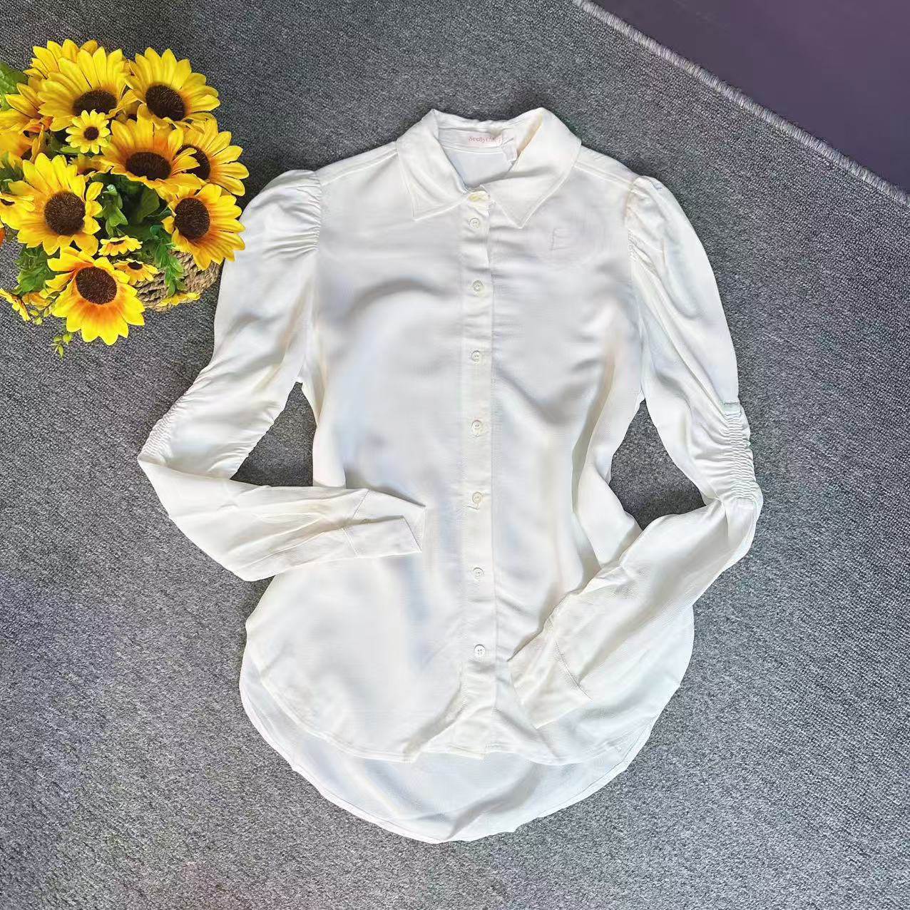 蘑菇英国代 白色褶皱长袖衬衫 S码胸围102