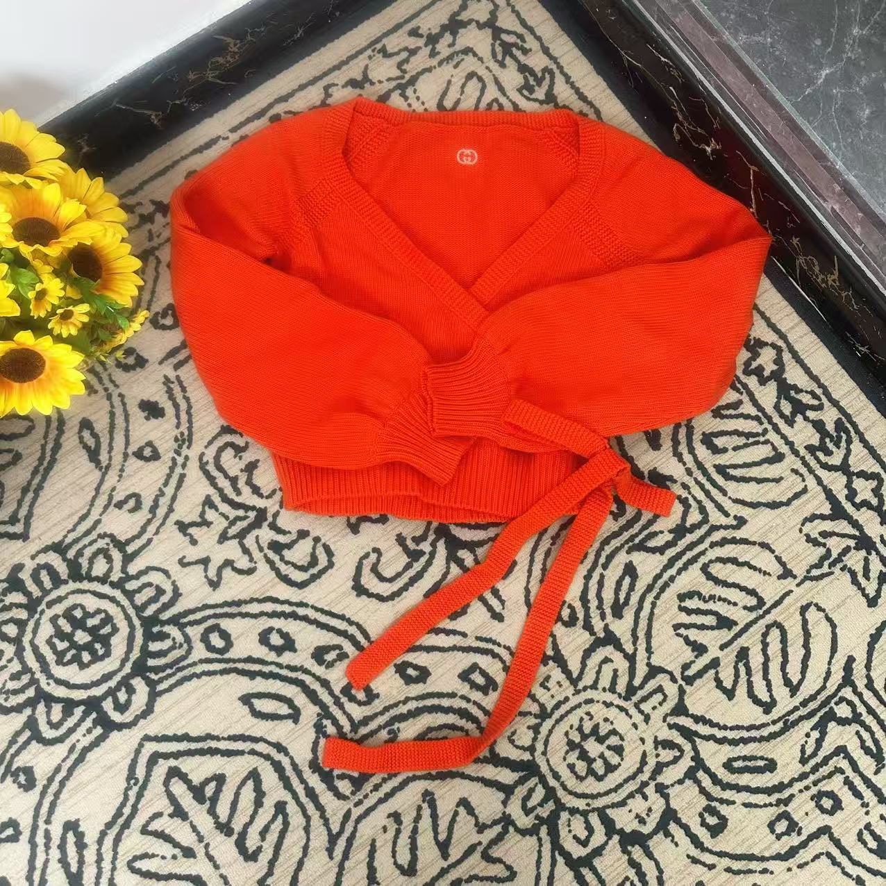 蘑菇英国代 橙色侧边绑带针织毛衣 S码胸围104