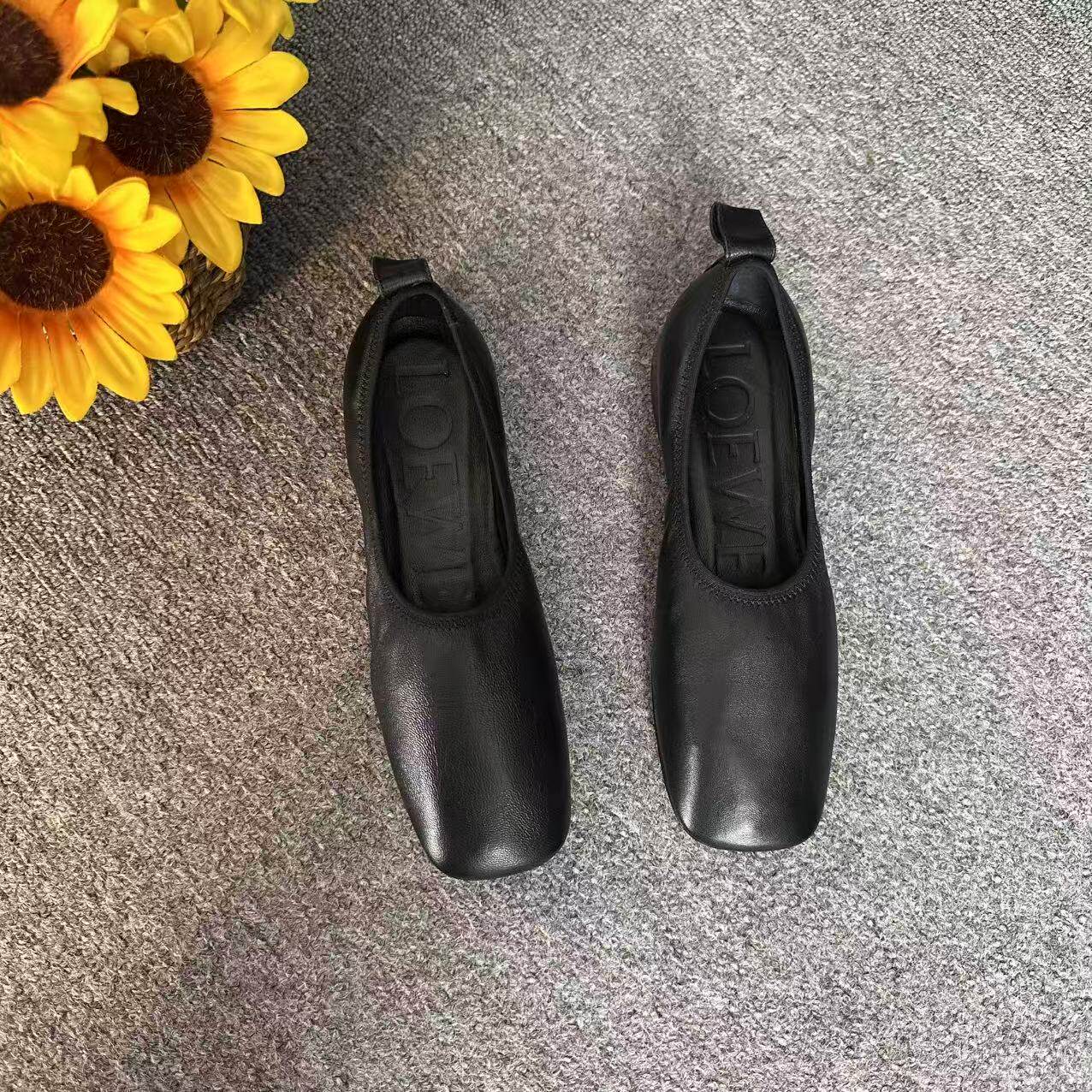 蘑菇英国代 黑色方头平底单鞋 休闲鞋 37码