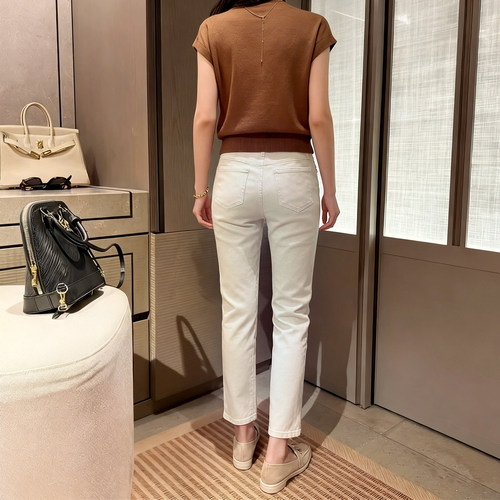 夏季白色烟管裤2026女款新款高腰显瘦百搭气质上班通勤直筒牛仔裤