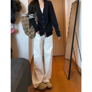 学院风白色气质高腰显瘦阔腿牛仔裤女秋季新款爆款宽松垂感直筒裤