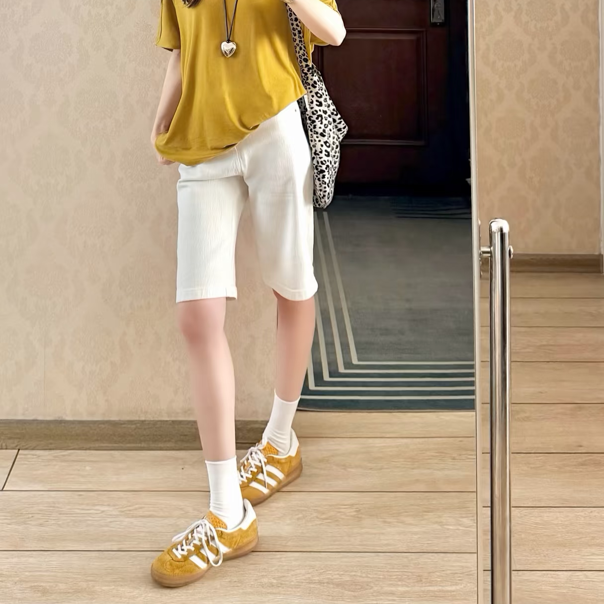 短裤女新款夏天外穿白色五分裤女款爆款2026新款薄款高腰百搭中裤图片