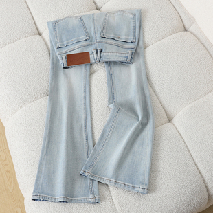 it :CHOCOOLATE浅色高腰微喇牛仔裤女四面弹修身显瘦弹力喇叭裤子