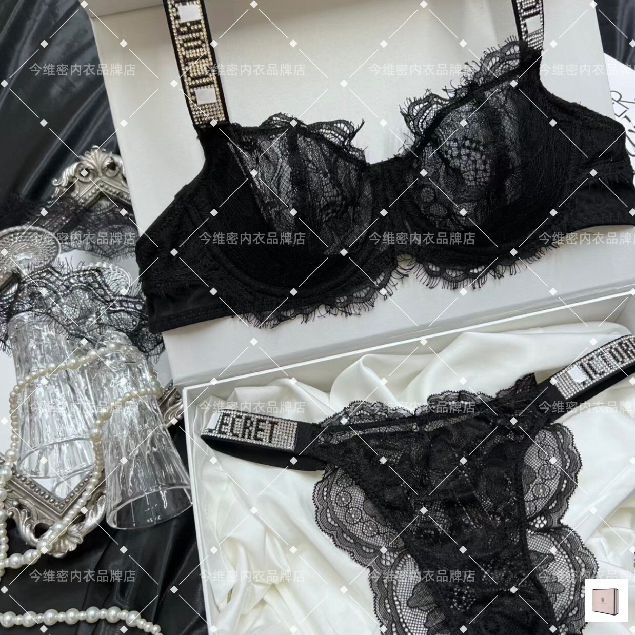 今维密内衣女超薄性感蕾丝水钻字母肩带欧美聚拢防下垂文胸套装