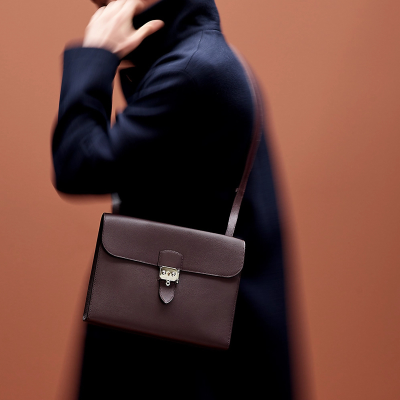 单肩斜挎h日韩头层牛皮