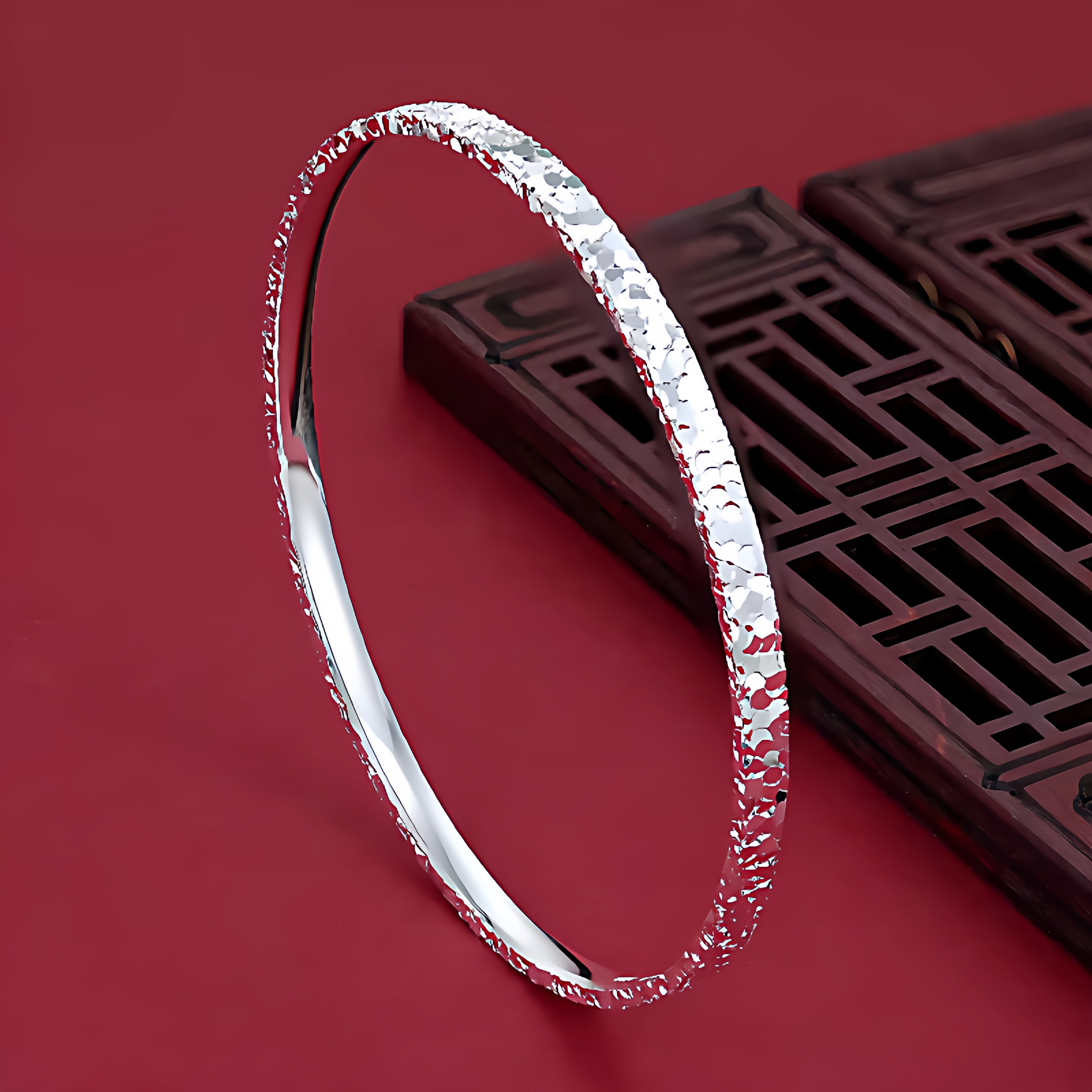 银饰999足银手镯女碎碎冰纹理简约设计感闭口手环时尚百搭饰品,饰品/流行首饰/时尚饰品新,银饰手镯,淘宝优惠券,粉丝福利购,淘宝优惠卷