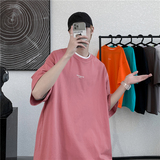 玫红色