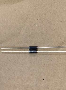 买1件发6个 SA28A 单向直插瞬变抑制TVS二极管